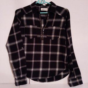 Hollister flannel plaid shirt sz XS